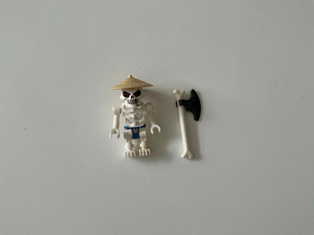Lego Ninjago Skulkin Minifiguur met Bijl, Ophalen of Verzenden, Zo goed als nieuw, Losse stenen, Lego