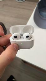 Airpods pro 3 (met serienummer), Telecommunicatie, Mobiele telefoons | Oordopjes, Ophalen of Verzenden, Zo goed als nieuw, In gehoorgang (in-ear)