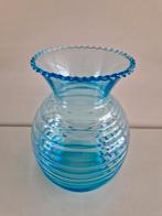 Art Deco Verreries Doyen vaas. Aqua blauw., Ophalen of Verzenden, Zo goed als nieuw