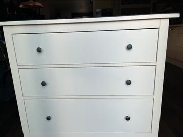 Ikea hemnes ladekast wit beschikbaar voor biedingen