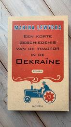 Een korte geschiedenis van de tractor in de Oekraïne, Ophalen of Verzenden, Zo goed als nieuw, M. Lewycka