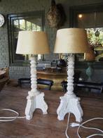 2 Houten Lampen, Huis en Inrichting, Lampen | Tafellampen, Ophalen of Verzenden, Gebruikt, Hout, 50 tot 75 cm