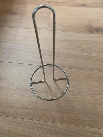 Keukenrolhouder Keukenrol houder metaal zilver  beschikbaar voor biedingen