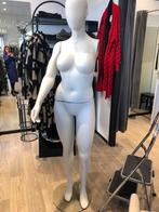 Etalagepop 44-46, Ophalen of Verzenden, Zo goed als nieuw