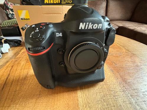 Nikon D4 body - clicks: 38.107, Audio, Tv en Foto, Fotocamera's Digitaal, Zo goed als nieuw, Spiegelreflex, Nikon, Ophalen of Verzenden