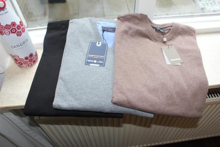 500 X YACHT & CO EN LEGEND & CO OVERHEMDEN/TRUIEN / VESTEN, Zakelijke goederen, Partijgoederen en Retail | Partijgoederen, Textiel