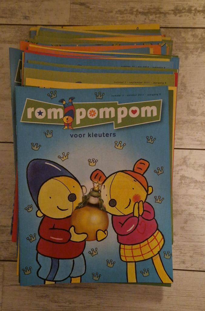 Jaargangen van rompompom en pippo - peuters en kleuters, Boeken, Kinderboeken | Baby's en Peuters, Zo goed als nieuw, 2 tot 3 jaar