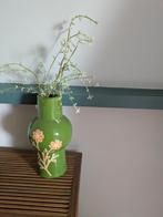 Groene Vaas met Bloemmotief, Huis en Inrichting, Woonaccessoires | Vazen, Ophalen, Aardewerk of Porselein, Zo goed als nieuw, Minder dan 50 cm