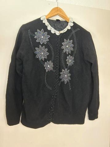 Lamswol/angorawol vintage dames vest maat 38 beschikbaar voor biedingen
