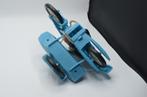 Groot oud plastic motor met zijspan witte velgen, Hobby en Vrije tijd, Modelauto's | Overige schalen, Gebruikt, -, -, Ophalen of Verzenden