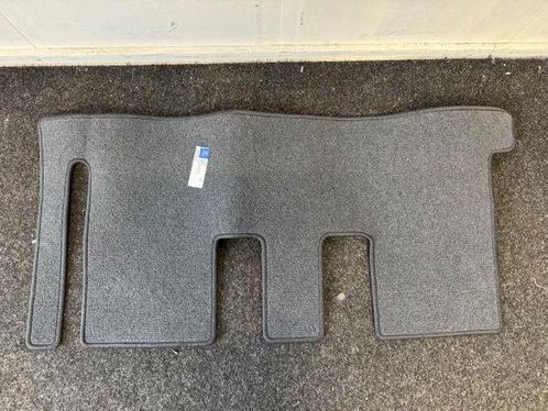 Mercedes Viano Vito W639 Vloermat Vloerbedekking Achter B665, Auto-onderdelen, Interieur en Bekleding, Mercedes-Benz, Gebruikt