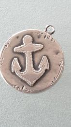 Zilveren medaillon/ hangend doosje, Sieraden, Tassen en Uiterlijk, Antieke sieraden, Ophalen of Verzenden, Zilver, Hanger