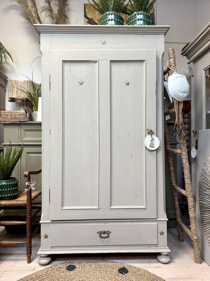 Meidenkast linnenkast kledingkast eendeurskast legkast, Huis en Inrichting, Kasten | Overige, Zo goed als nieuw, Ophalen