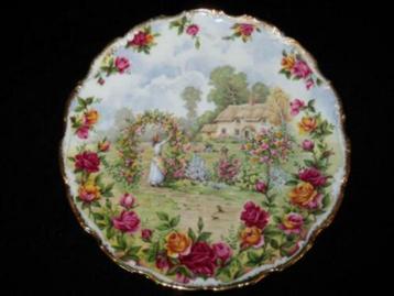 Royal Albert OLD COUNTRY ROSE servies beschikbaar voor biedingen