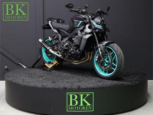 YAMAHA MT 09 | Akrapovic Full - Mod. 2025, Motoren, Motoren | Yamaha, Bedrijf, Naked bike, meer dan 35 kW, 3 cilinders, Motorrijbewijs A