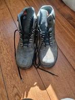 werkschoenen stalen neuzen mt 47 EMMA, Doe-het-zelf en Verbouw, Veiligheidskleding, Ophalen of Verzenden, Zo goed als nieuw