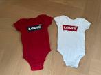 2 Levi’s rompers - mt 62/68 - ZGAN, Ophalen of Verzenden, Zo goed als nieuw, Jongetje of Meisje, Nacht- of Onderkleding