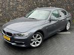 Bmw 3-serie 328i High Executive Haed Up Leder Navi, Auto's, Automaat, Achterwielaandrijving, Beige, 4 cilinders