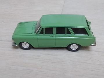 Moskvitch 426 Stationcar Agat made in ussr  beschikbaar voor biedingen