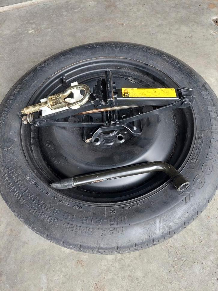 Thuiskomer noodwiel reservewiel Ford Volvo 5x108, Auto diversen, Auto-accessoires, Ophalen of Verzenden