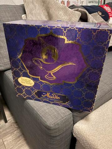 Disney Aladdin de musical snowglobe beschikbaar voor biedingen