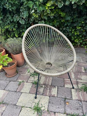Loungestoel tuin beschikbaar voor biedingen