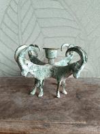 Bronzen kandelaar met rammen, Antiek en Kunst, Ophalen of Verzenden, Koper of Brons