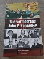 Wie vermoordde John F. Kennedy? - Perry Vermeulen, Boeken, Ophalen of Verzenden, Gelezen, Perry Vermeulen