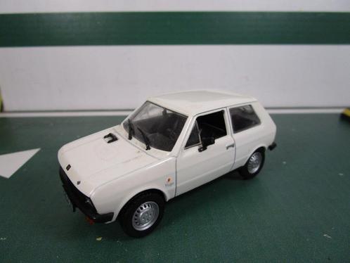 Yugo Wit, Hobby en Vrije tijd, Modelauto's | 1:43, Gebruikt, Auto, Overige merken, Ophalen of Verzenden