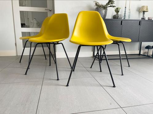 Vitra Eames side stoelen dsx, Huis en Inrichting, Stoelen, Zo goed als nieuw, Wit, Ophalen of Verzenden