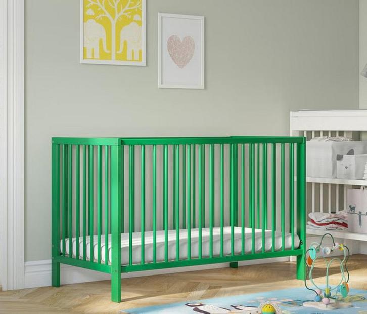 Ledikant IKEA Sundvik groen, Kinderen en Baby's, Kinderkamer | Bedden, Zo goed als nieuw, Minder dan 140 cm, Minder dan 70 cm