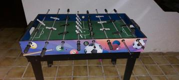 Tafelvoetbal 3 in 1 tafel beschikbaar voor biedingen