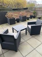 Mooie wicker tuinset - 2 stoelen en tafel met kussens, Zo goed als nieuw, Wicker, Stoel, Tuinset