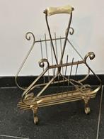 Retro krantenbak, Huis en Inrichting, Woonaccessoires | Krantenbakken en Lectuurbakken, Ophalen, Gebruikt