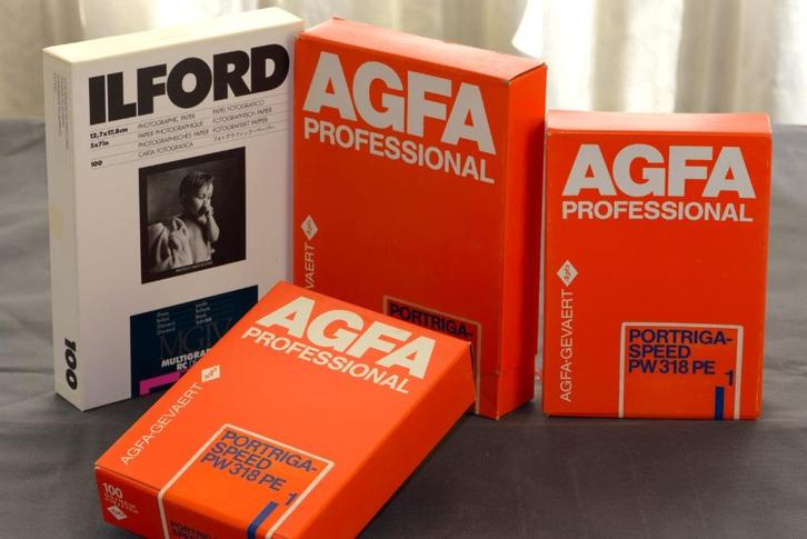 Gratis: Fotopapier 10x15 / 50x60 cm. bij Meopta 2A vergroter, Audio, Tv en Foto, Fotografie | Fotopapier, Gebruikt, Ophalen