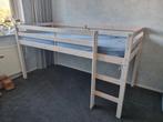 Houten Hoogslaper - Ideaal voor kleine kamers!, Kinderen en Baby's, Kinderkamer | Stapelbedden en Hoogslapers, Ophalen of Verzenden