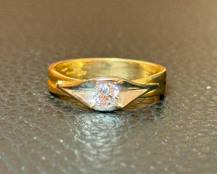 18K gouden ring met natuurlijke diamant 0.30ct certificaat!, Sieraden, Tassen en Uiterlijk, Ringen, Dame, 17 tot 18, Goud, Goud