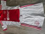Ajax Tenue Maat 128 originele met handtekeningen, Ophalen of Verzenden, Zo goed als nieuw, Maat 128
