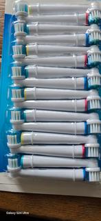 Te koop 16 x oral B tandenborstel, Sieraden, Tassen en Uiterlijk, Uiterlijk | Mondverzorging, Nieuw, Tandenborstel, Ophalen of Verzenden