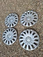 16 inch Skoda wieldoppen, Ophalen of Verzenden, Zo goed als nieuw
