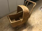 Vintage Rattan Poppenwagen, Kinderen en Baby's, Speelgoed | Poppen, Ophalen, Gebruikt