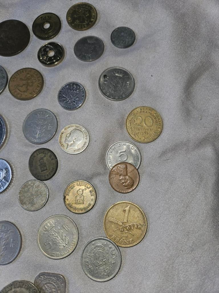 Diverse oude munten uit verschillende landen, Ophalen of Verzenden, Overige landen, 2 euro