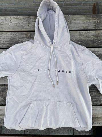 Daily Paper Beige Essential Hoodie | Maat L beschikbaar voor biedingen