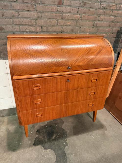 Prachtig vormgegeven vintage secretaris., Huis en Inrichting, Kasten | Secretaires, Zo goed als nieuw, Ophalen of Verzenden