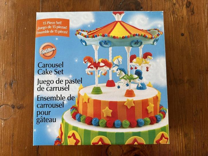 Wilton carrousel of castle bakset nieuw!, Huis en Inrichting, Keuken | Keukenbenodigdheden, Nieuw, Ophalen of Verzenden