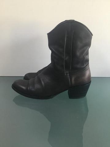 GRATIS VERZENDEN | SENDRA Boho bruine laarzen 41 beschikbaar voor biedingen