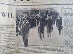 Koningskwestie België: thuiskomst Leopold (krant 1950), Verzamelen, Ophalen of Verzenden, Gebruikt, Kaart, Foto of Prent
