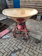 Vicon 200 kg kunstmeststrooier, Ophalen