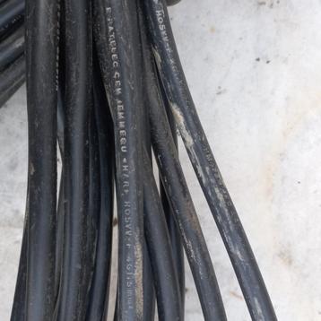 Stroom-,installatie-,aansluitkabel zwart 4x1,5mm2 H05VVF  beschikbaar voor biedingen