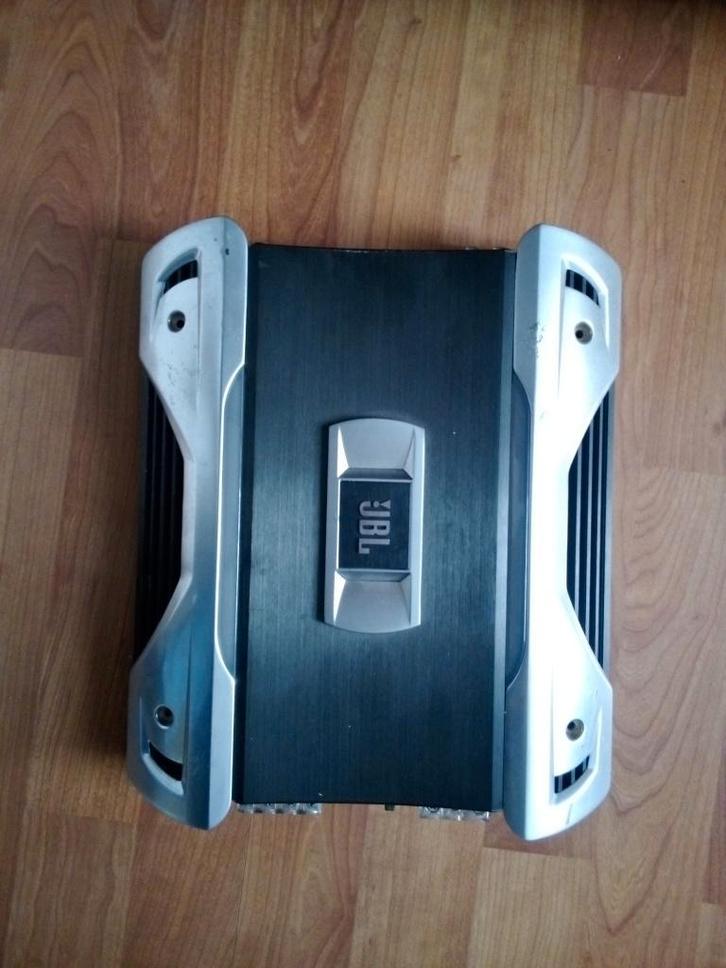 Versterker Auto JBL GTO752 220WATT, Auto diversen, Autospeakers, Zo goed als nieuw, Ophalen